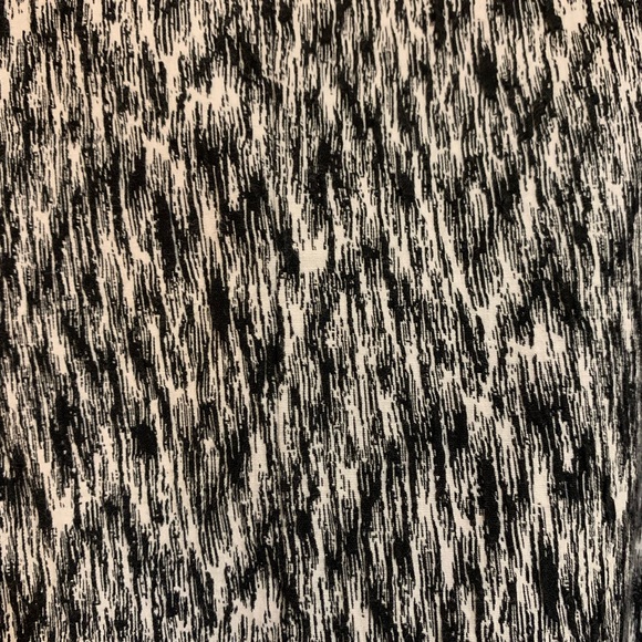 Zara Wide Sleeve Crop Top - Picture 6 of 6